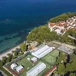 Lavica * Podstrana