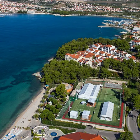 Lavica * Podstrana